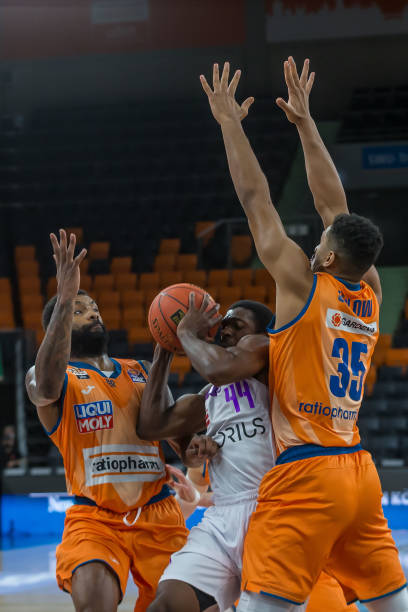 局与团队协 局与团队协