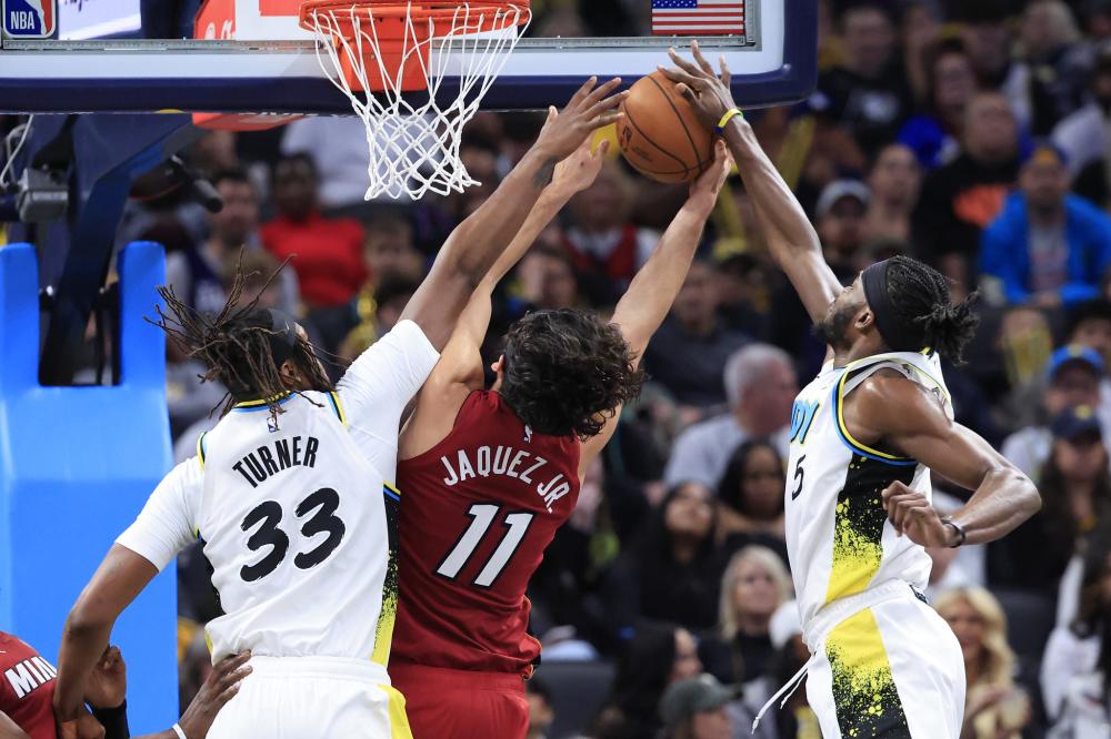 反手穿越得 反手穿越得