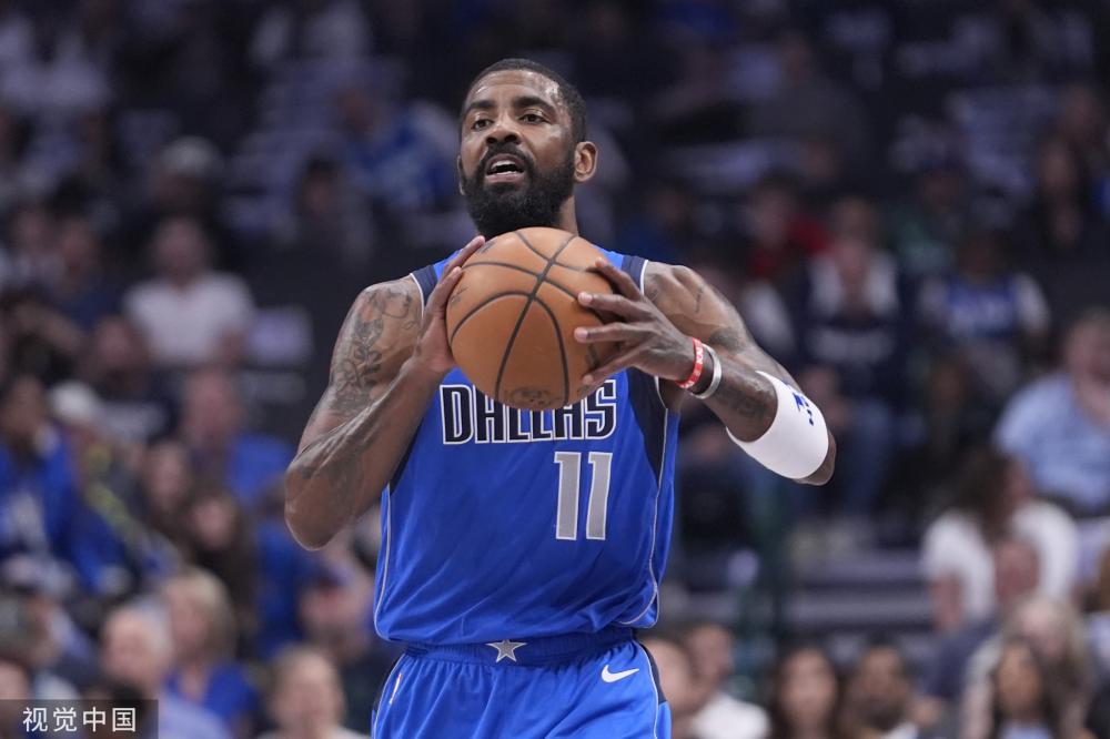 以担任中锋 以担任中锋