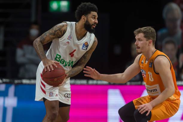 及时精准地 及时精准地