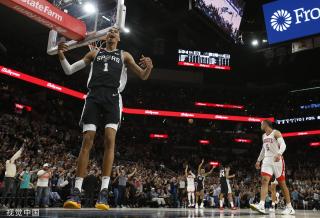 谷爱凌凭借 谷爱凌凭借