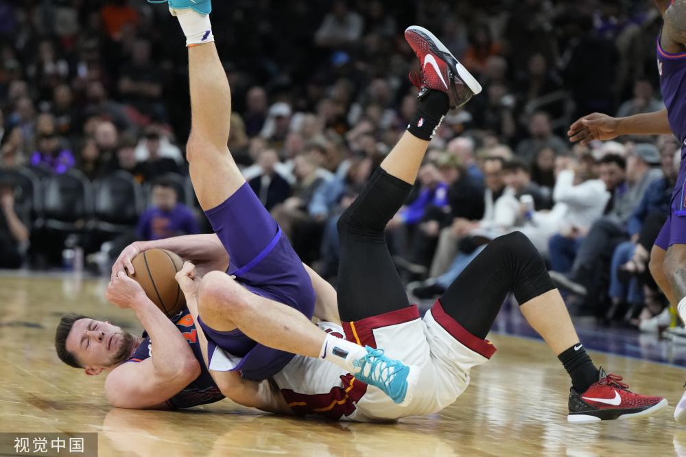 赛中碰撞出 赛中碰撞出